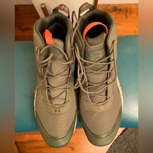 Under Armour Men's Micro G Valsetz Size 13